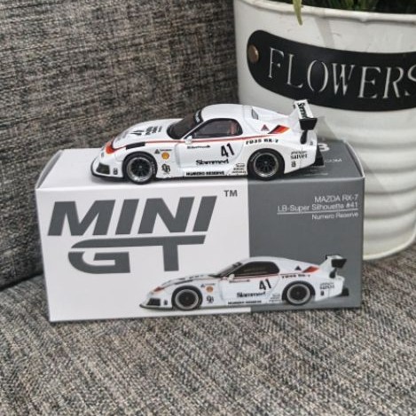 MiniGT mazda RX-7 shillouette