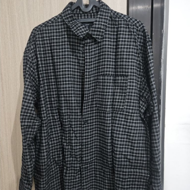 HnM Kemeja Flannel Kotak-kotak