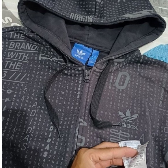 hoodie adidas print
