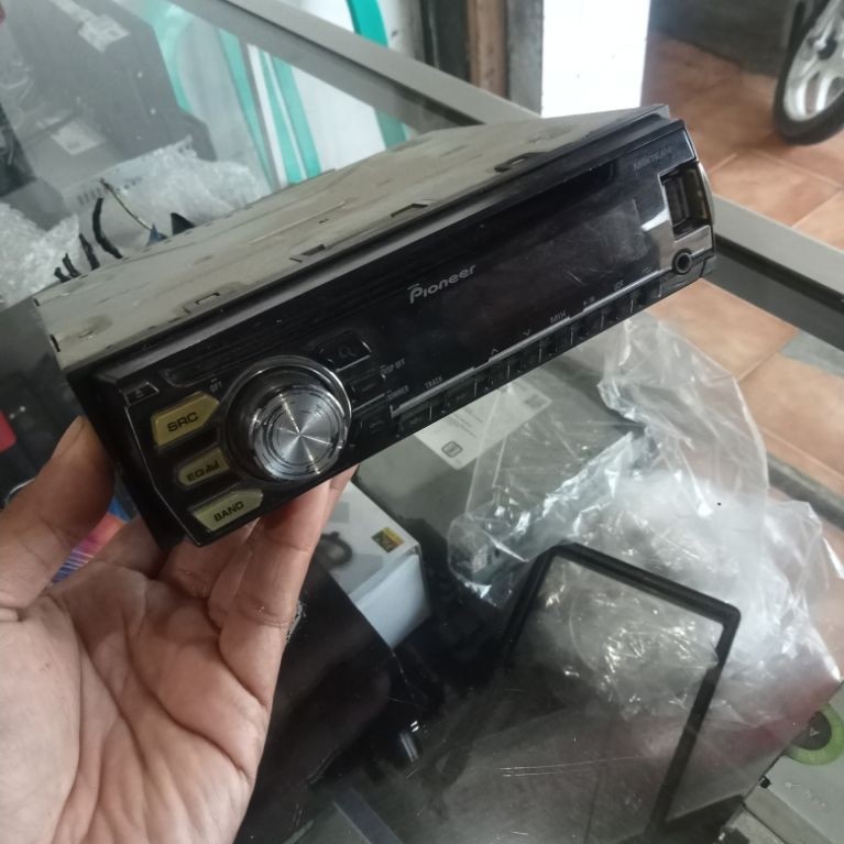 Headunit single Pioneer usb