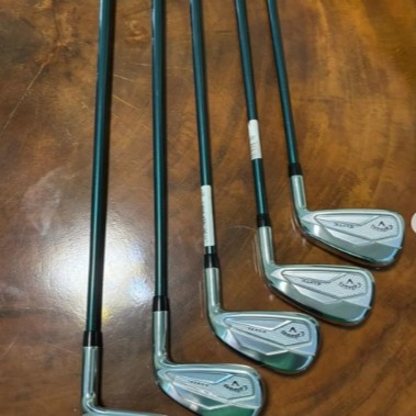 Titis Golf | Stick Golf Iron Set Callaway ELYTE