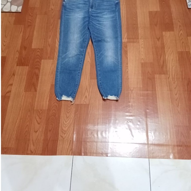 Celana Jeans Cowok Unisex Kaki Sobek Lowrys Farm Size 31