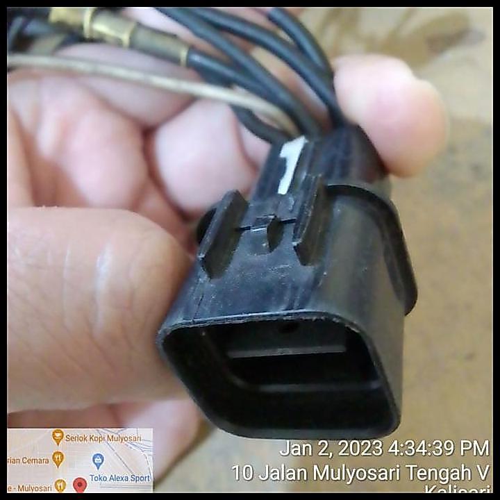 TERLARIS KABEL LAMPU MOBIL 
