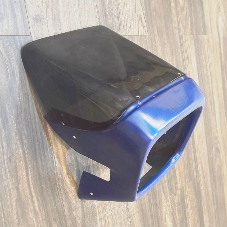 Fairing Kedok Kerodong Yamaha RX King Biru dengan Visor Tinted nya. Bahan Fiberglass dengan visor ac