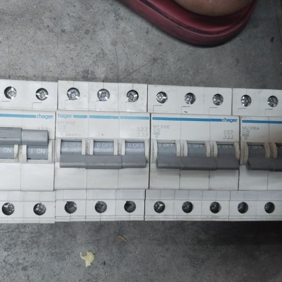MCB 3 phase merek HAGER MY316E