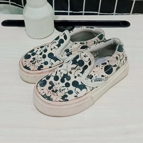 Preloved sandal anak