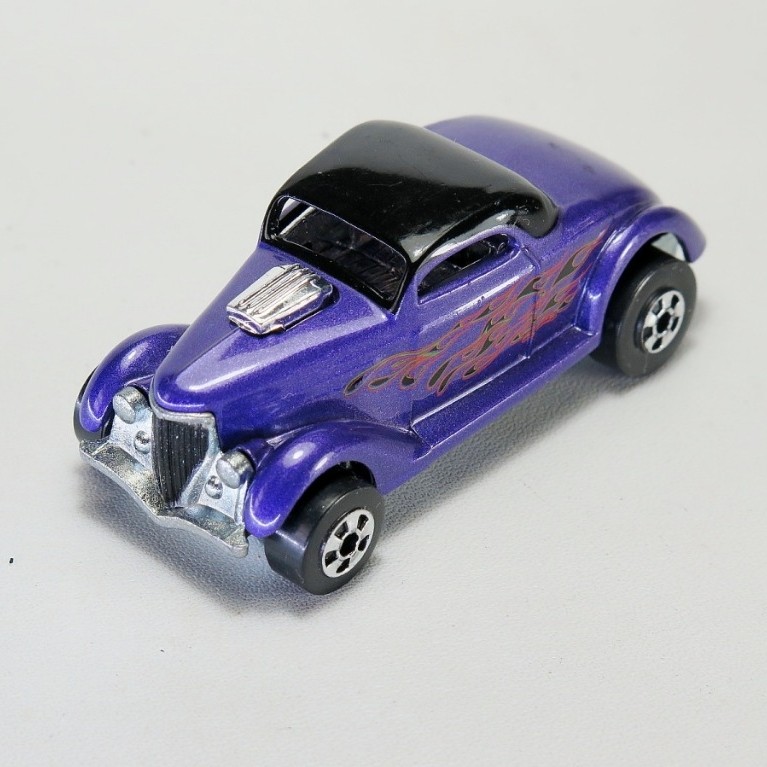 Hot Wheels loose Neet Streeter - Since 68 top 40 - Purple