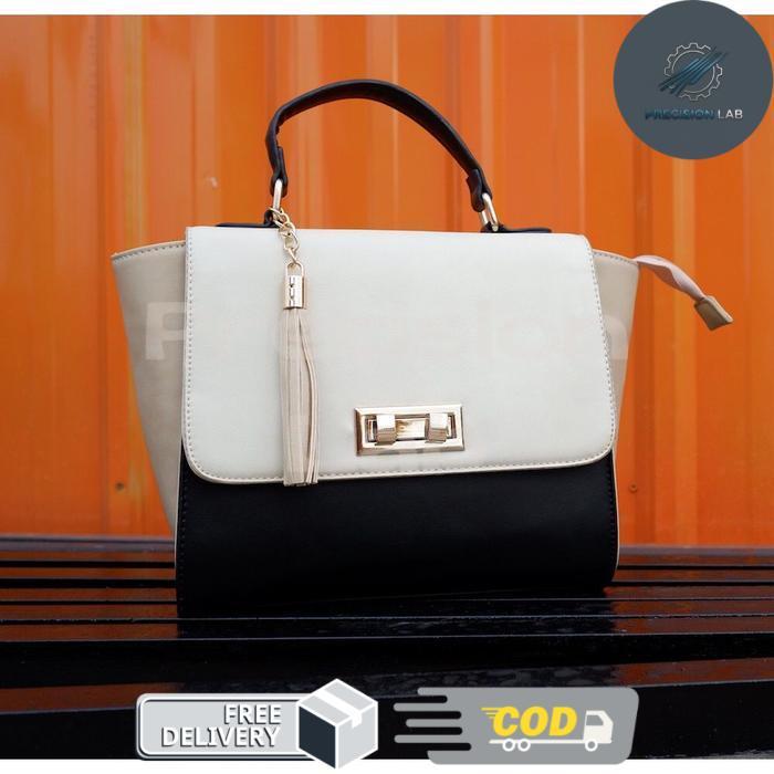 Tas Kerja Wanita PU Elegance Trapeze Hand bag import hitam kombinasi krem / Slingbag - Krem - hitam