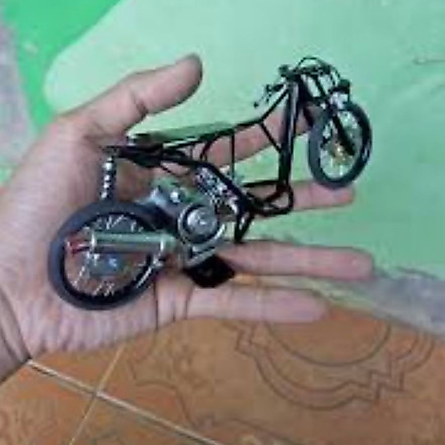 koleksi miniatur unik Yamaha aerox drag scala1;16 hand made