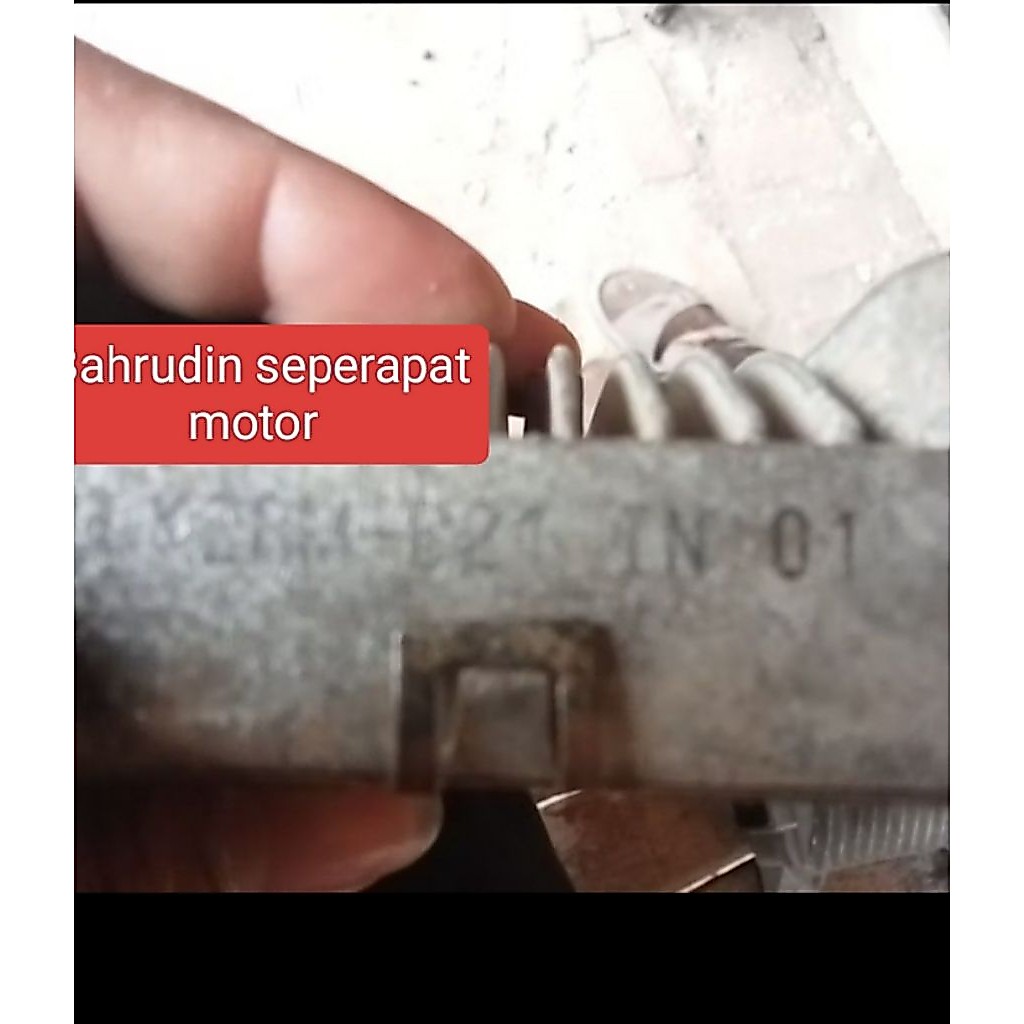 CDI Vario 125 old kode part KZRA - 651 IN 01 /B21 IN 01 original . ECM ECU