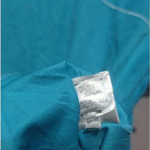 kaos oblong jersey Descente