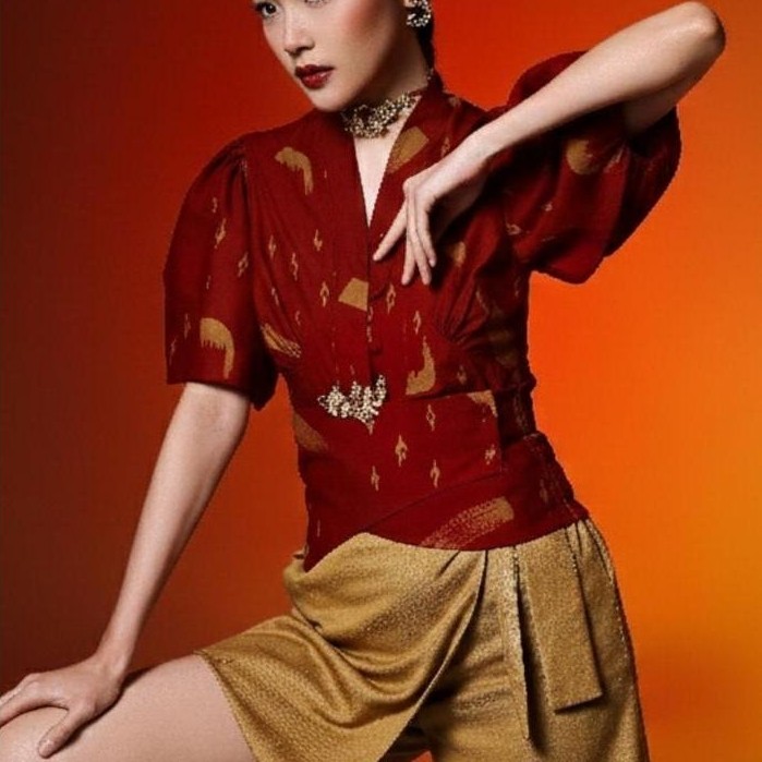 Oemah Etnik LUNAR 2026- Red Marore Batik Top
