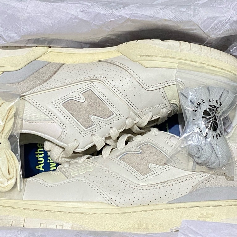Sepatu Casual Mens Sneakers New Balance 550 (NB550) x Aime Leon Dore size US10 EUR44