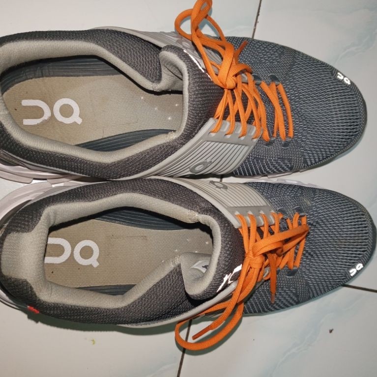 Sepatu Cloudtec / On Cloud 100% original