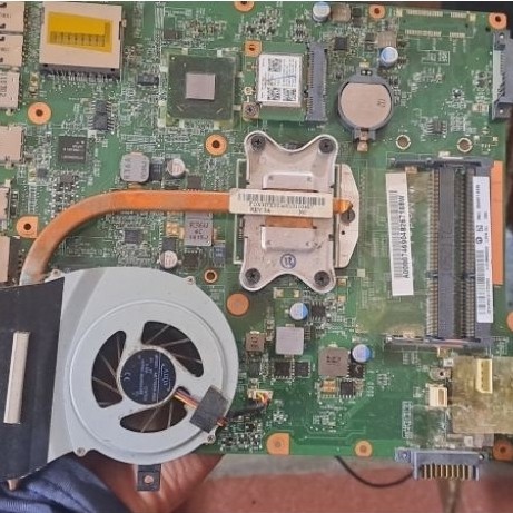 mobo L745 i3