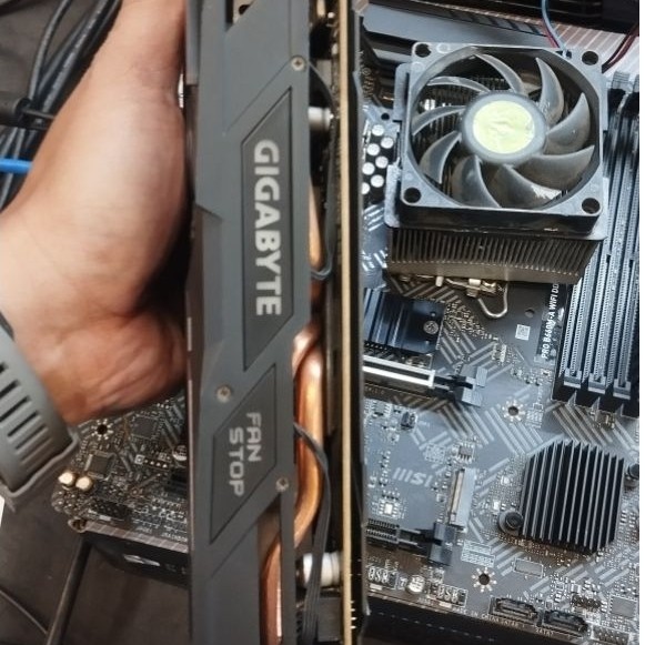 VGA GIGABYTE RX570 4GB