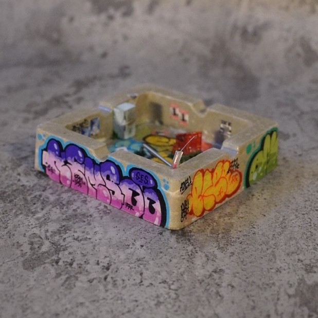 Asbak Skatepark Graffiti | Ashtray | Asbak | Clay | Clay art | Clay custom | Asbak Skena | Asbak Y2K