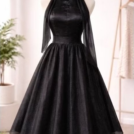 Elegant Shimmer Halter Dress (3 Warna: Hitam, Putih, Merah)