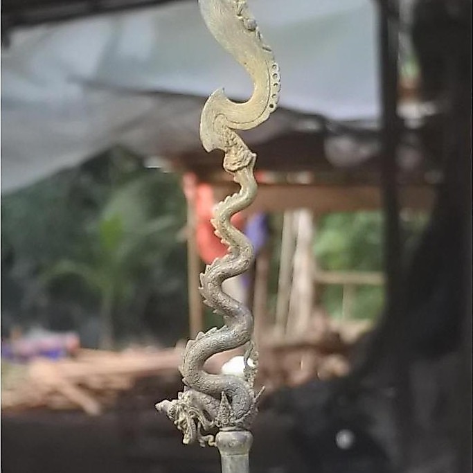pataka kujang antik bahan perunggu hrg murah BM