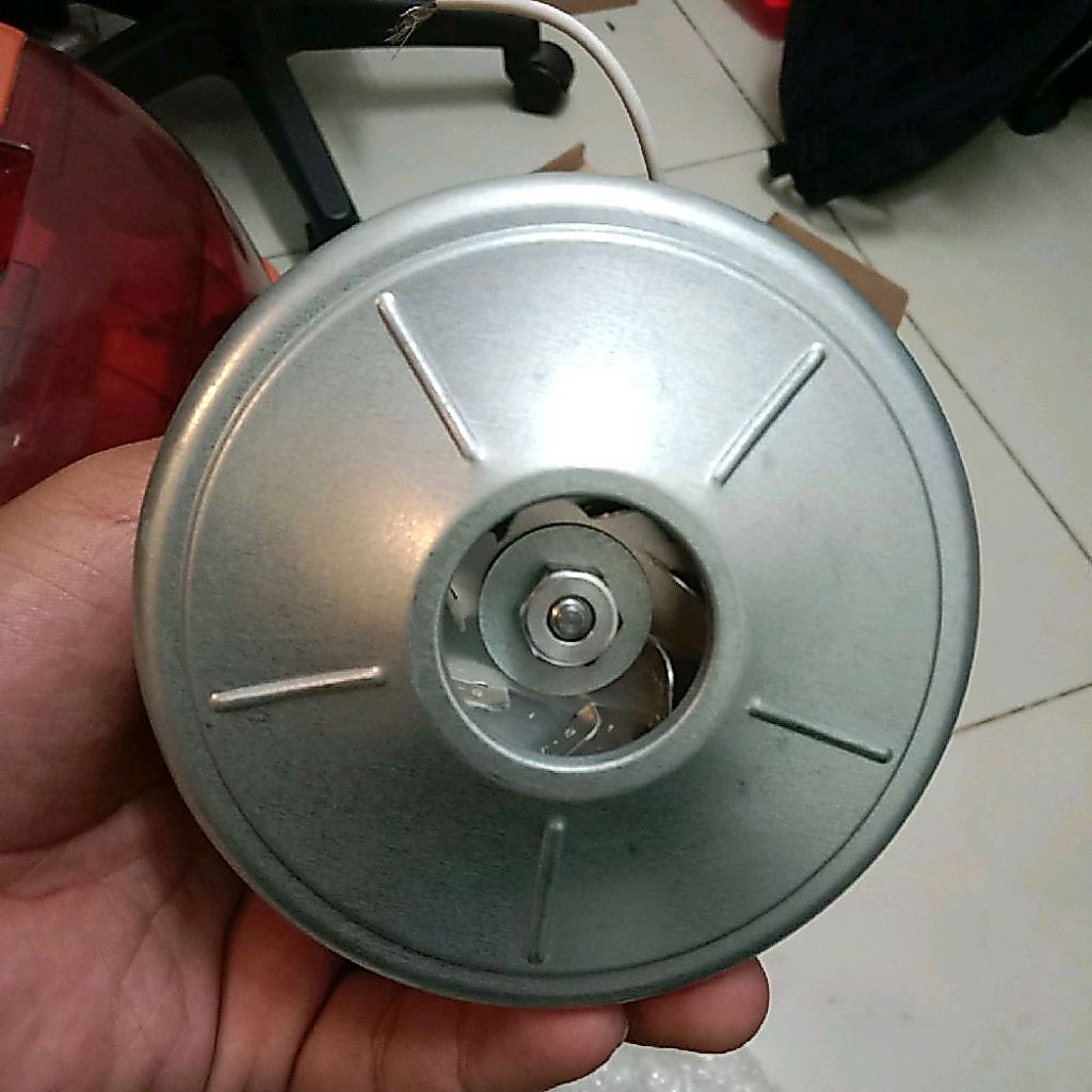 Dynamo motor Vacuum cleaner dry  Type EC 8304/8305 -EC6304 Merk Sharp