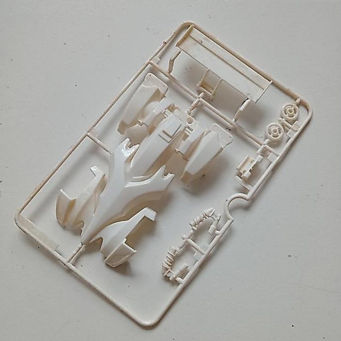 REP TAMIYA BODY SET BEAT MAGNUM LOSSEKIT AULDEY