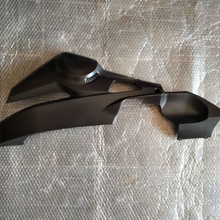 undercowl cowl sambungan fairing sayap bawah kiri cbr250rr cbr 250rr hitam doff original