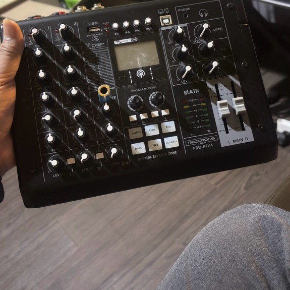 Mixer Recording Tech Pro Rtx 4