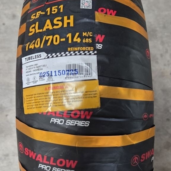 BAN LUAR MOTOR SWALLOW SLASH 140/70-14 SB 151 TUBELESS