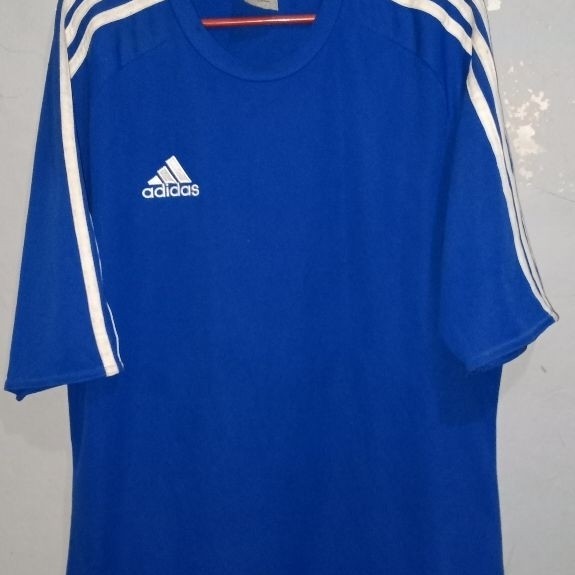 Jersey Adidas bekas