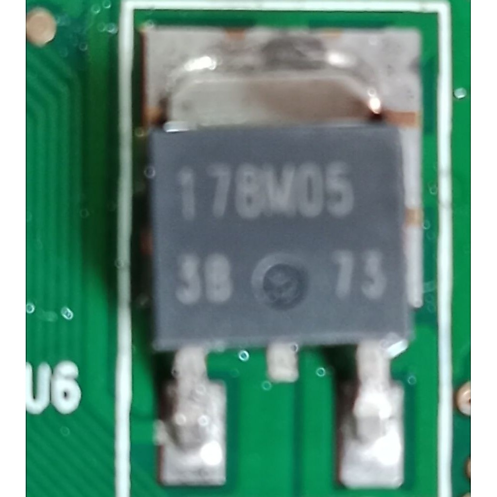 ic Keyboard KORG PA 50 SD,, Langsung Kita cabut Dari Mainboard yang baru(item Seperti di foto dan 10