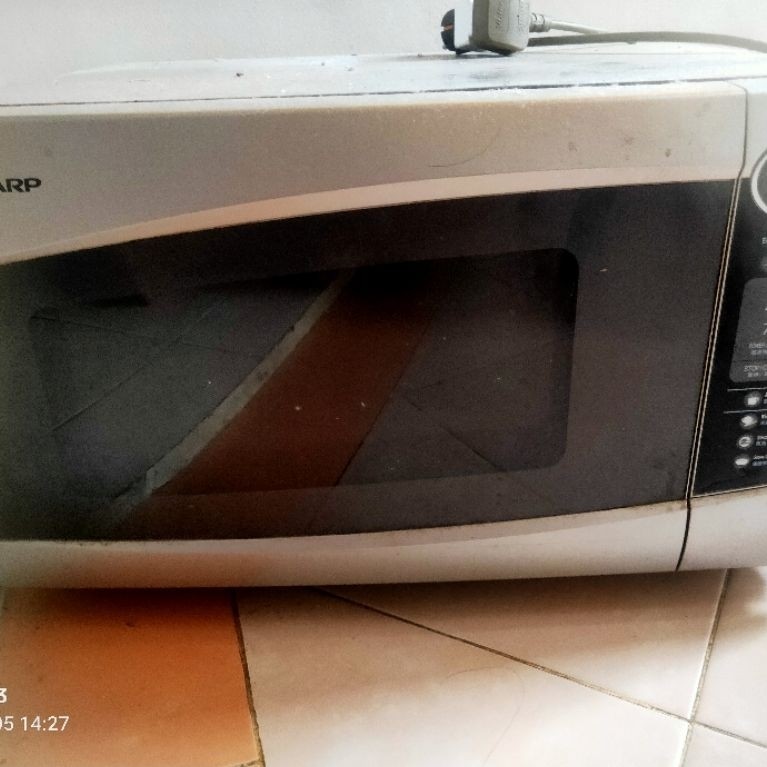 PRELOVED MICROWAVE DIGITAL SHARP R-230
