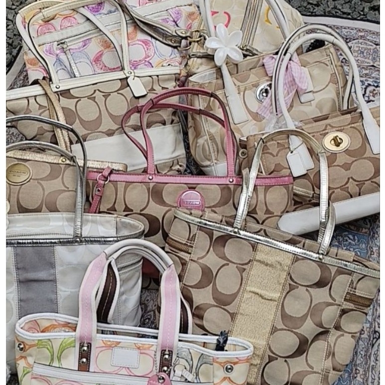 Tas preloved Sale C04ch ; tote coc; tas ketek coc signature; tas tote zipper; coc vintage; tas vinta
