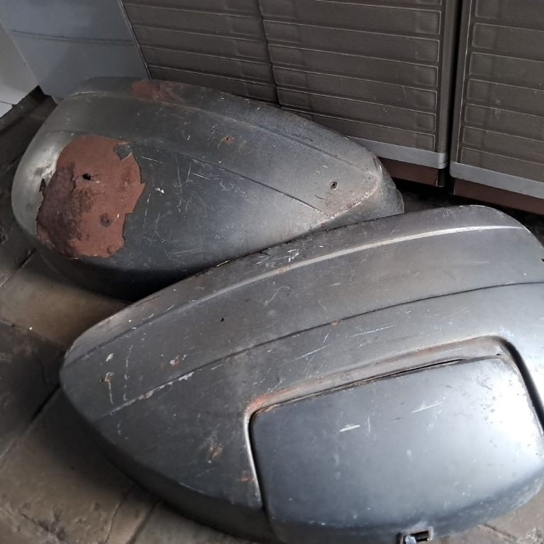 Tepong ketepong body vespa ps sera banci px bisa classic tua vesva tempong kanan kiri kelengkapannya