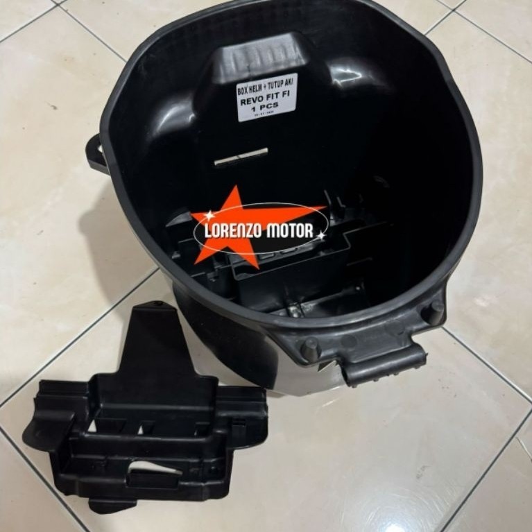 BOX HELM BAGASI REVO FIT FI INJEKSI PLUS TUTU AKI TEBAL