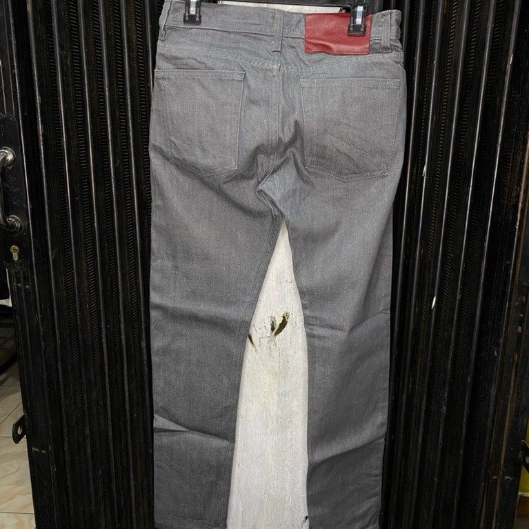 celana jeans naked & famous