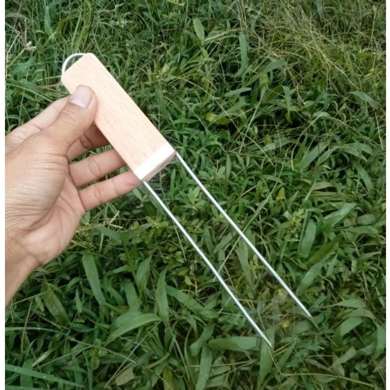 garpu roti bakar