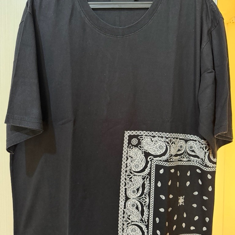 KARUNG JANTAN BASIC KAOS MOTIF BANDANA