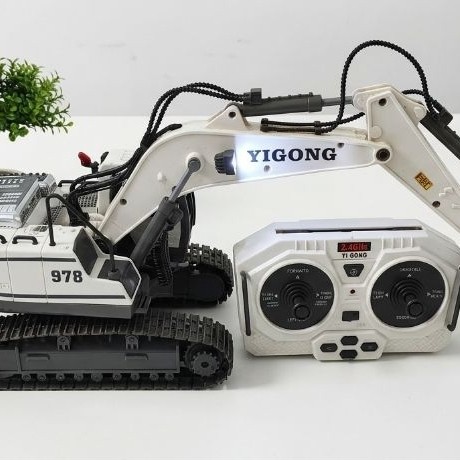 rc excavator yigong