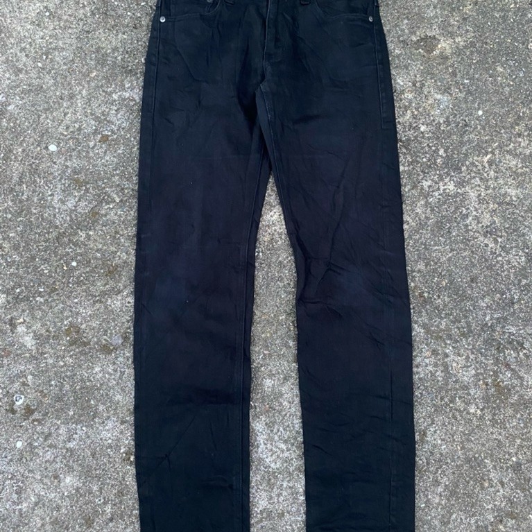jeans uniqlo J+ Selved