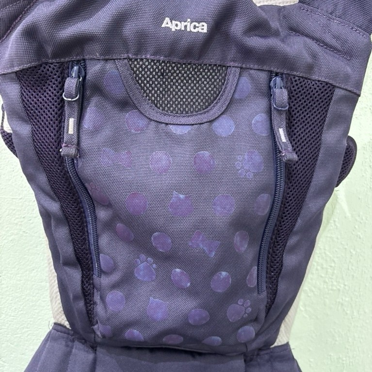 Gendongan bayi / baby carrier aprica