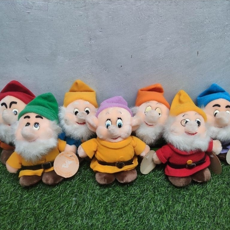 Boneka 7 kurcaci snow white original walt disney company new tag PL (lepas kolpri)