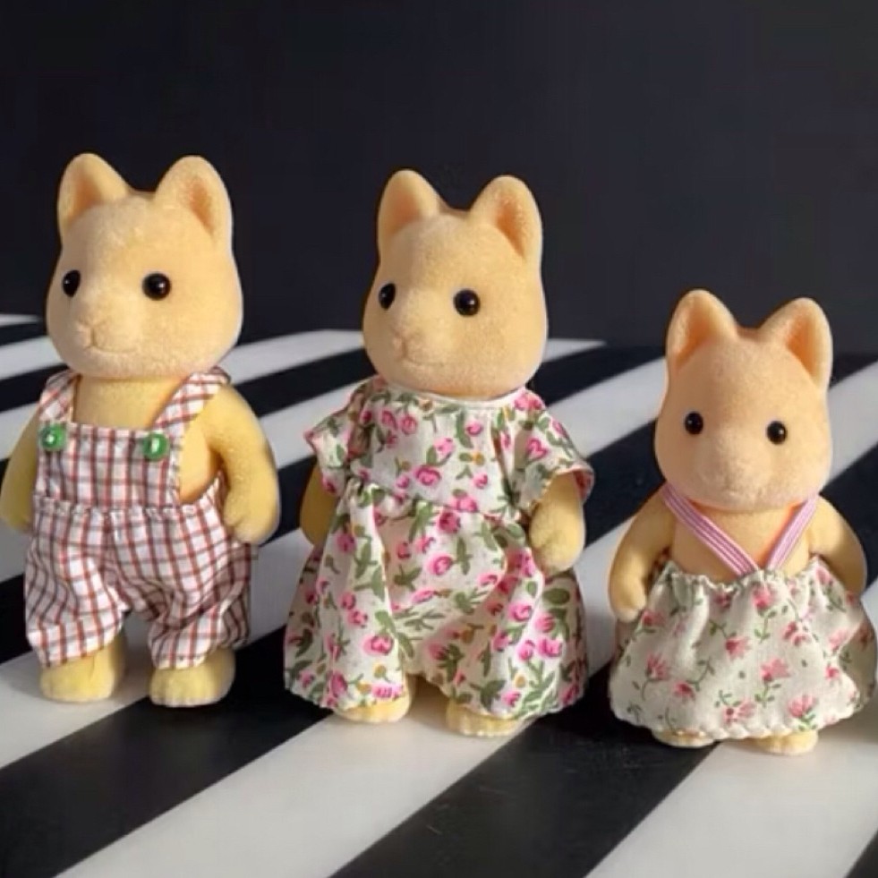 Sylvanian Maple Dog Family (rare)