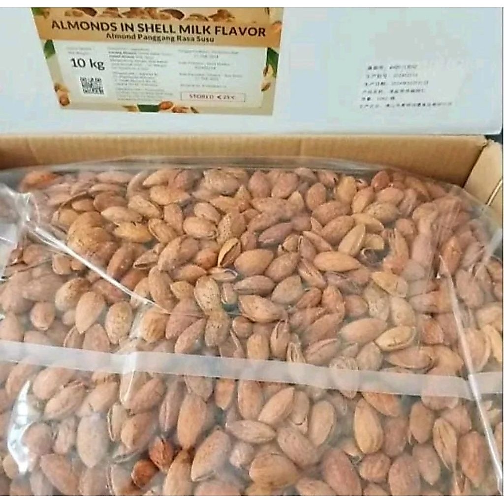 Kacang Almond Kulit Panggang