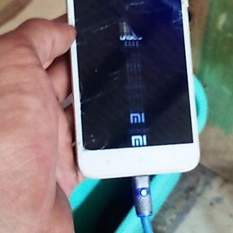 Hp Minus Redmi 5a ( mesin hidup )
