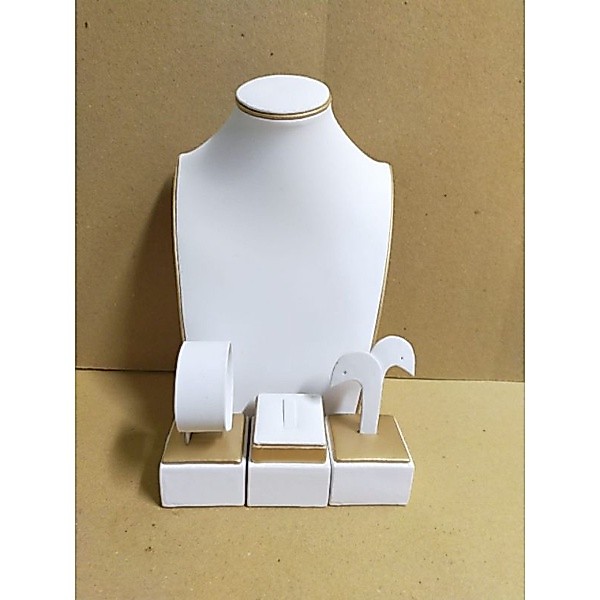 Display perhiasan 1set (t=30)/display kalung/pajangan kalung/ manekin kalung