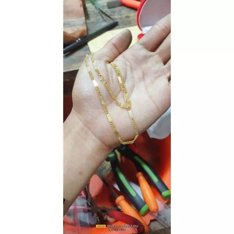 Kalung papan Koin91