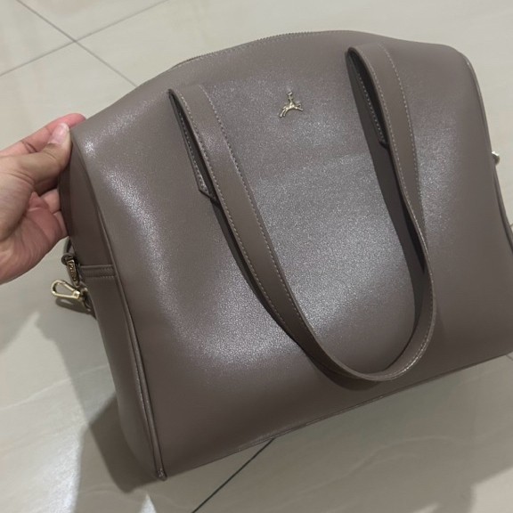 preloved povilo siena bag taupe
