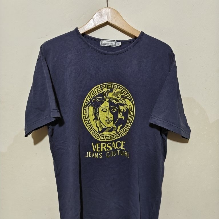 kaos vintage versace