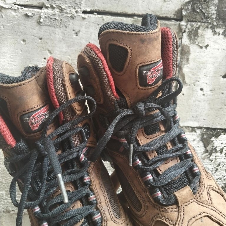 Sepatu Safety Toe Redwing Hiker Boot Second