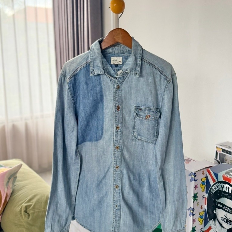 Kemeja Tommy Hilfiger